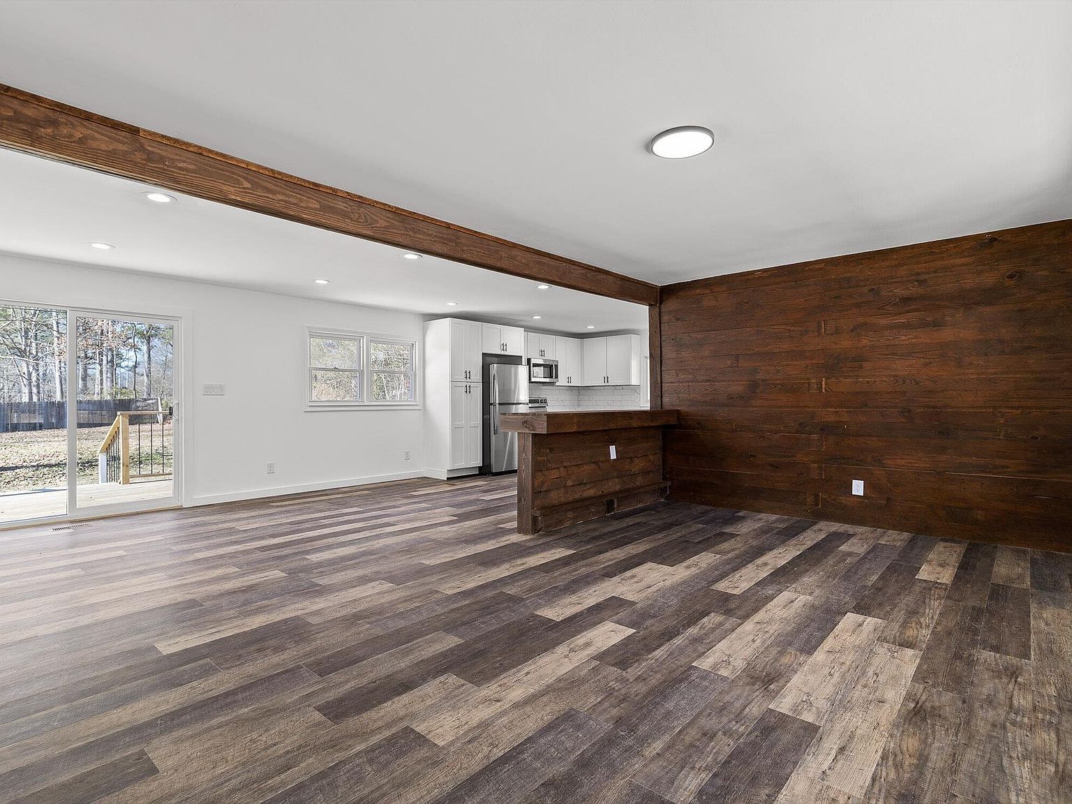 108 Avis Dr Dalton, GA 30721 - Thumbnail 3