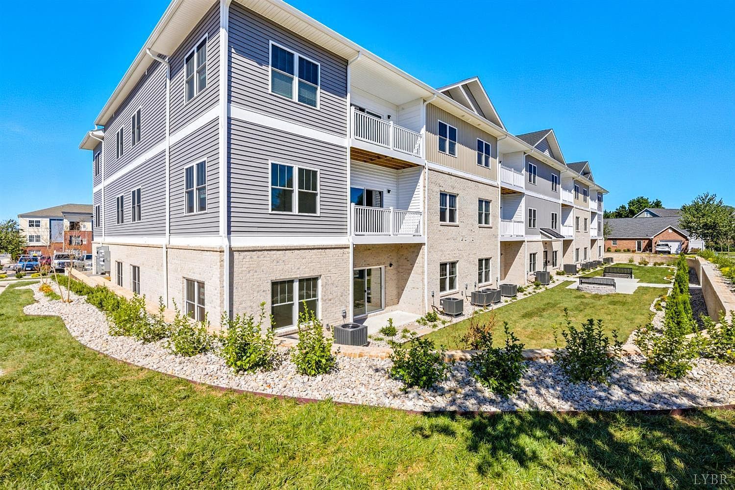 420 Capstone Dr #101 Lynchburg, VA 24502 - Thumbnail 3