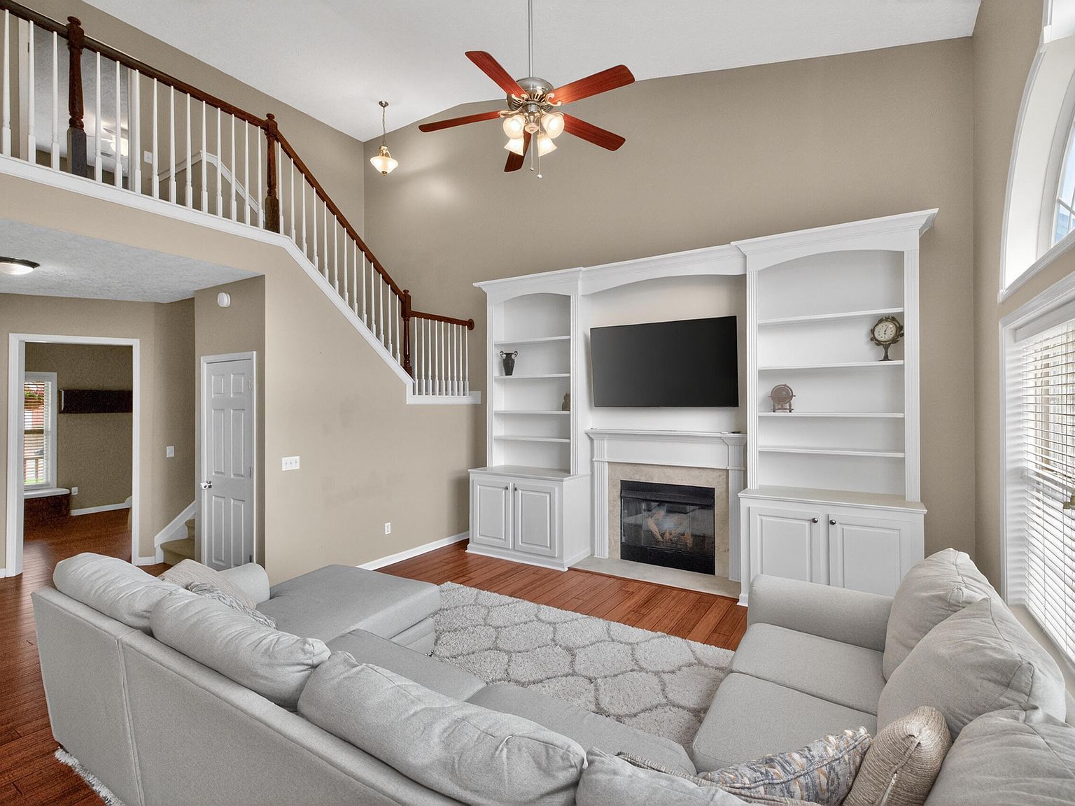 697 Lucille Dr Lexington, KY 40511 - Thumbnail 3