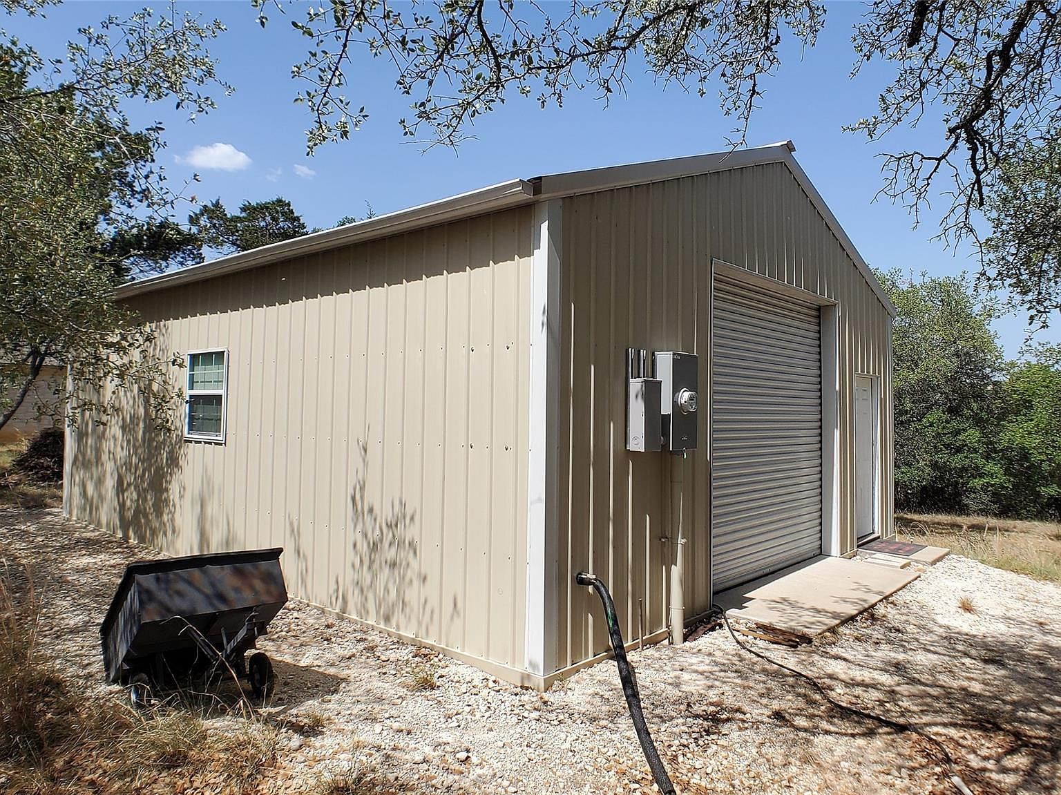 650 Beauchamp Rd Dripping Springs, TX 78620 - Thumbnail 3