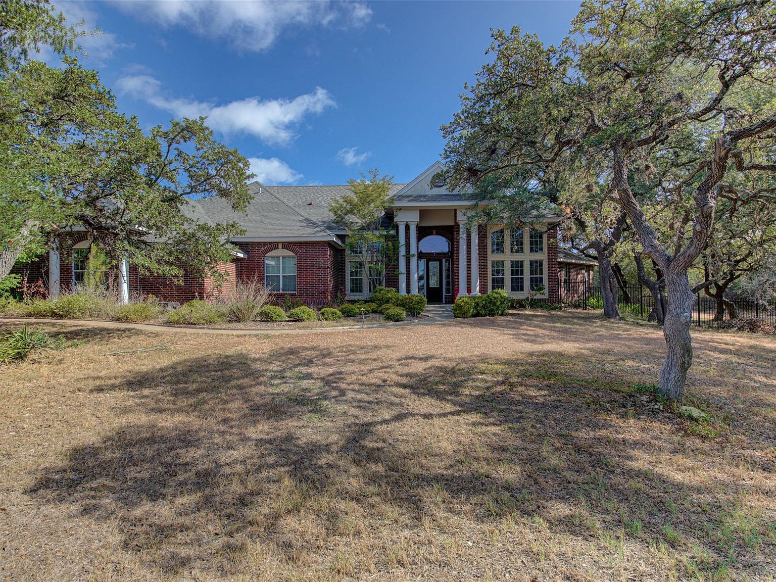 465 Hannah Dr Dripping Springs, TX 78620 - Thumbnail 3