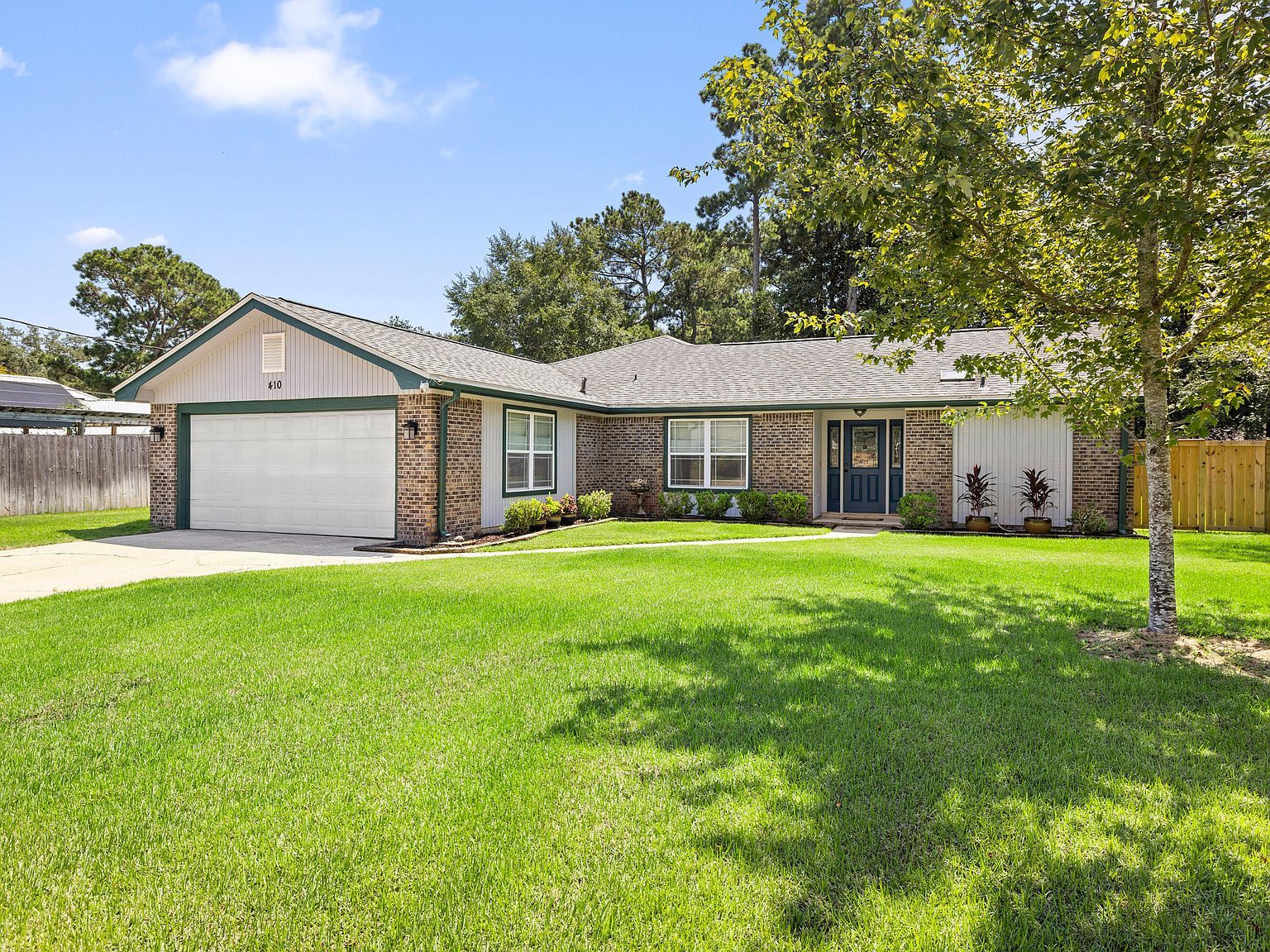 410 Green Oak Ln Niceville, FL 32578 - Thumbnail 3