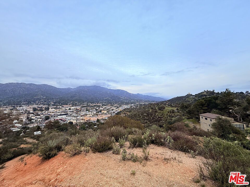 9727 N Estaban Way Tujunga, CA 91042 - Thumbnail 3