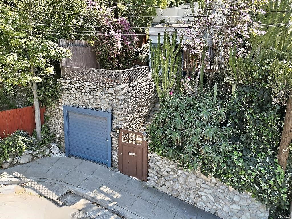 5618 Tehama St Los Angeles, CA 90042 - Thumbnail 3