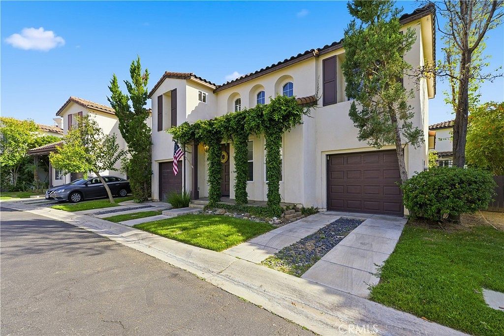 23322 Montecito Pl Valencia, CA 91354 - Thumbnail 3