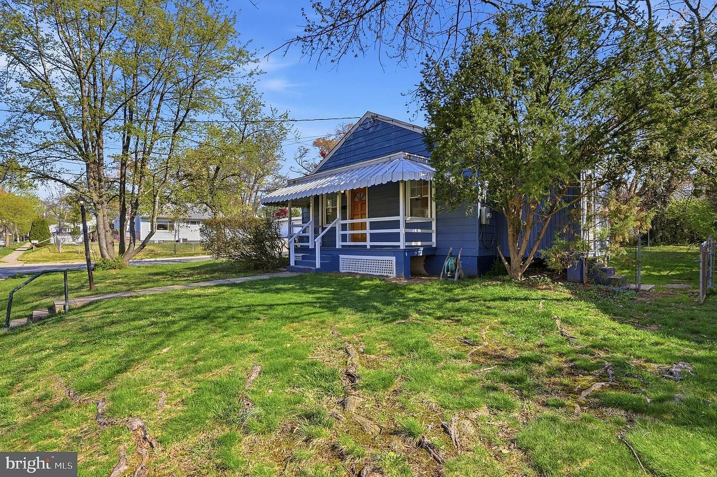 1400 Coral Sea Dr Rockville, MD 20851 - Thumbnail 3