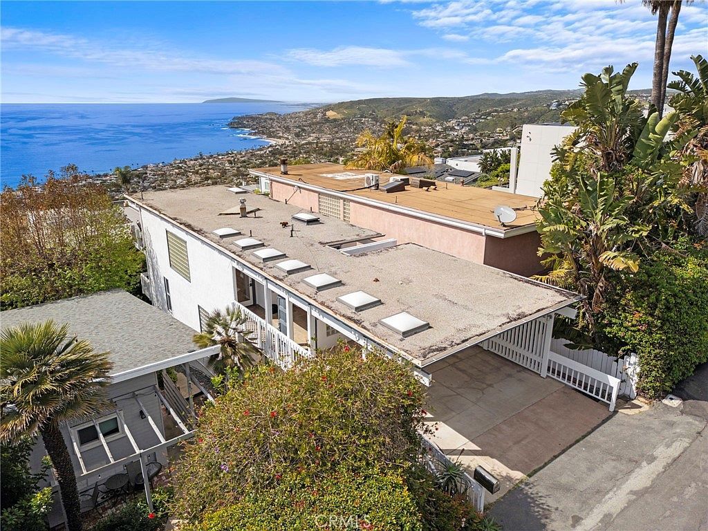 1091 La Mirada St Laguna Beach, CA 92651 - Thumbnail 3