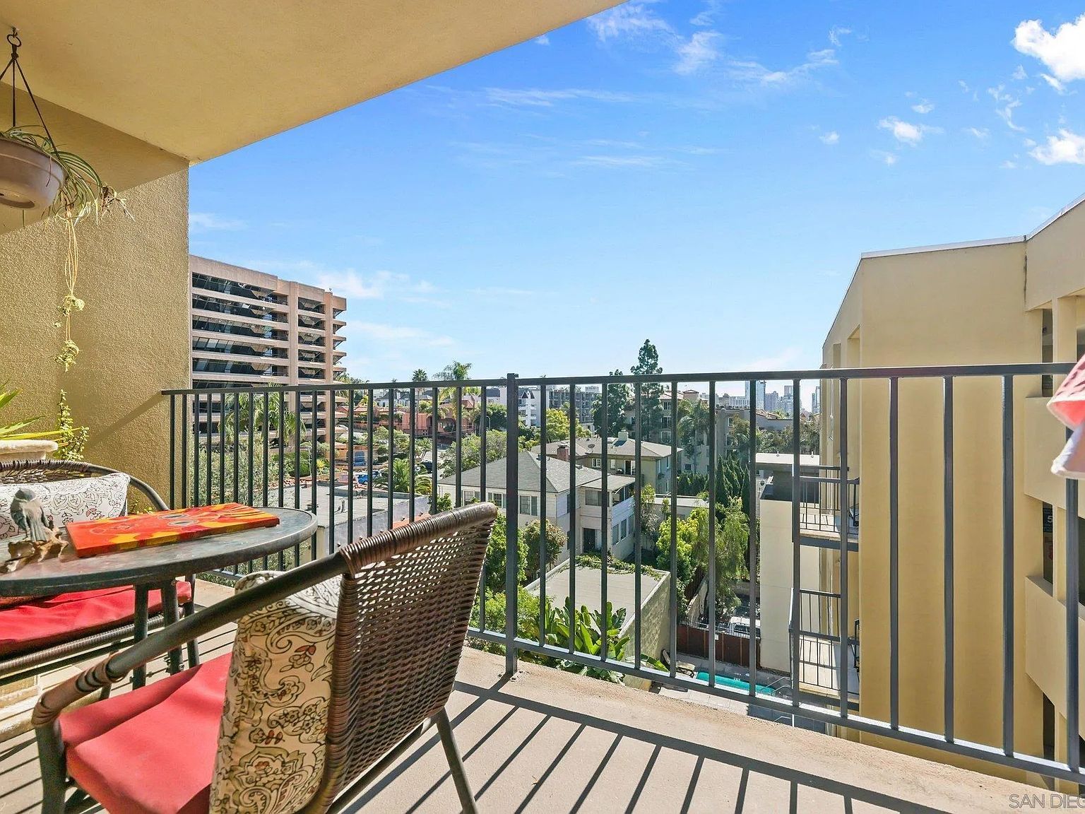 2568 Albatross St Unit 6F San Diego, CA 92101 - Thumbnail 3