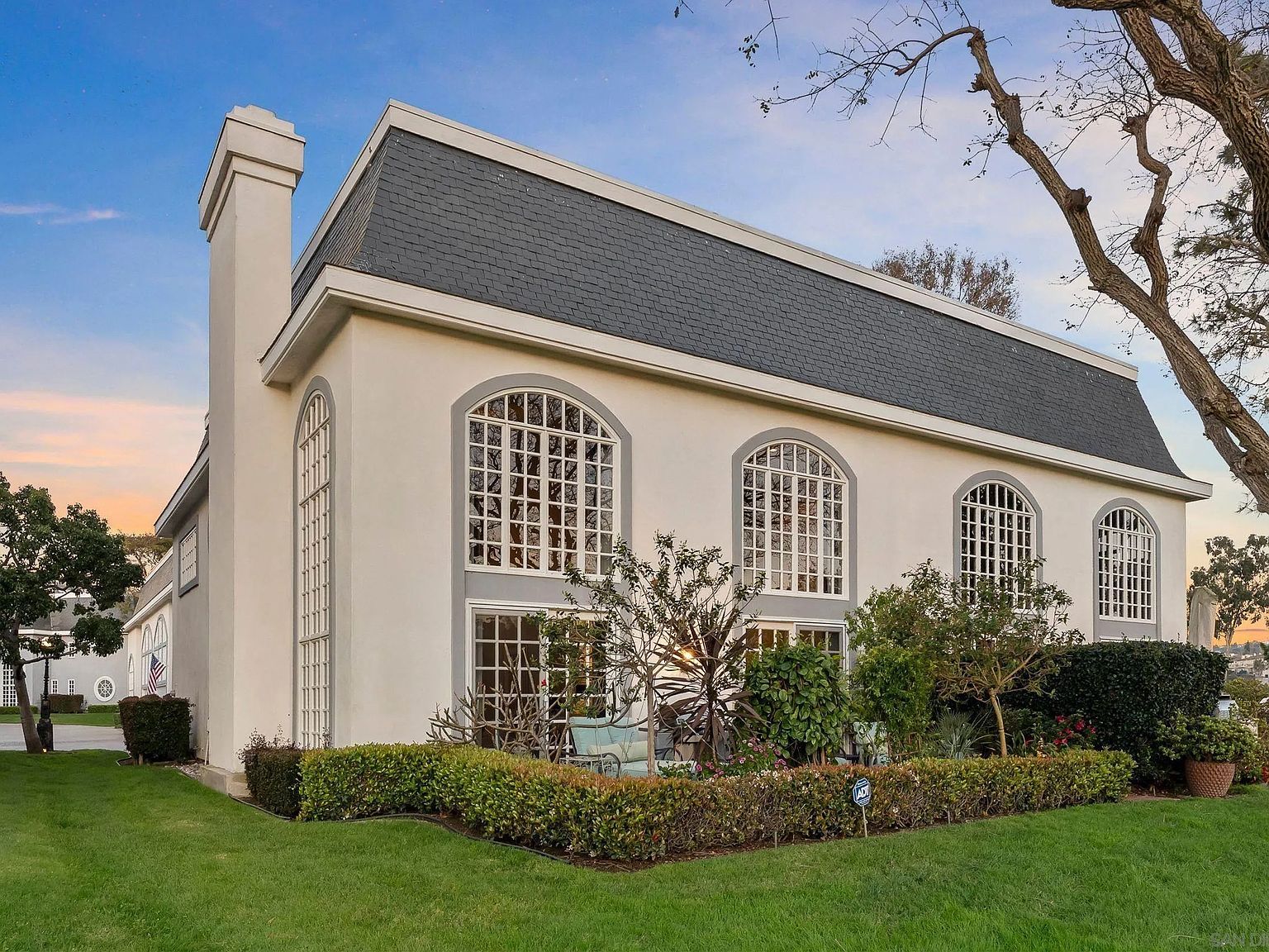 7437 Avenida De Palais Carlsbad, CA 92009 - Thumbnail 3