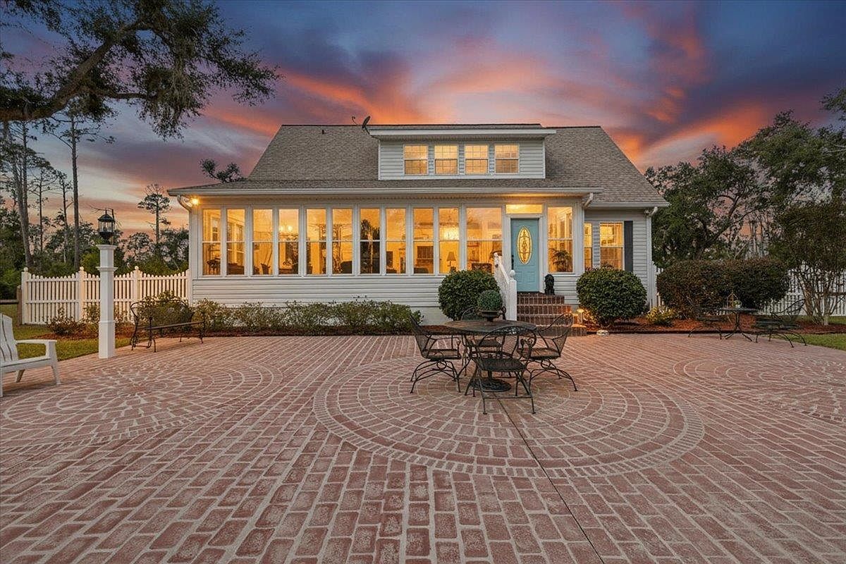 2460 Canopy Ln Perry, FL 32347 - Thumbnail 3