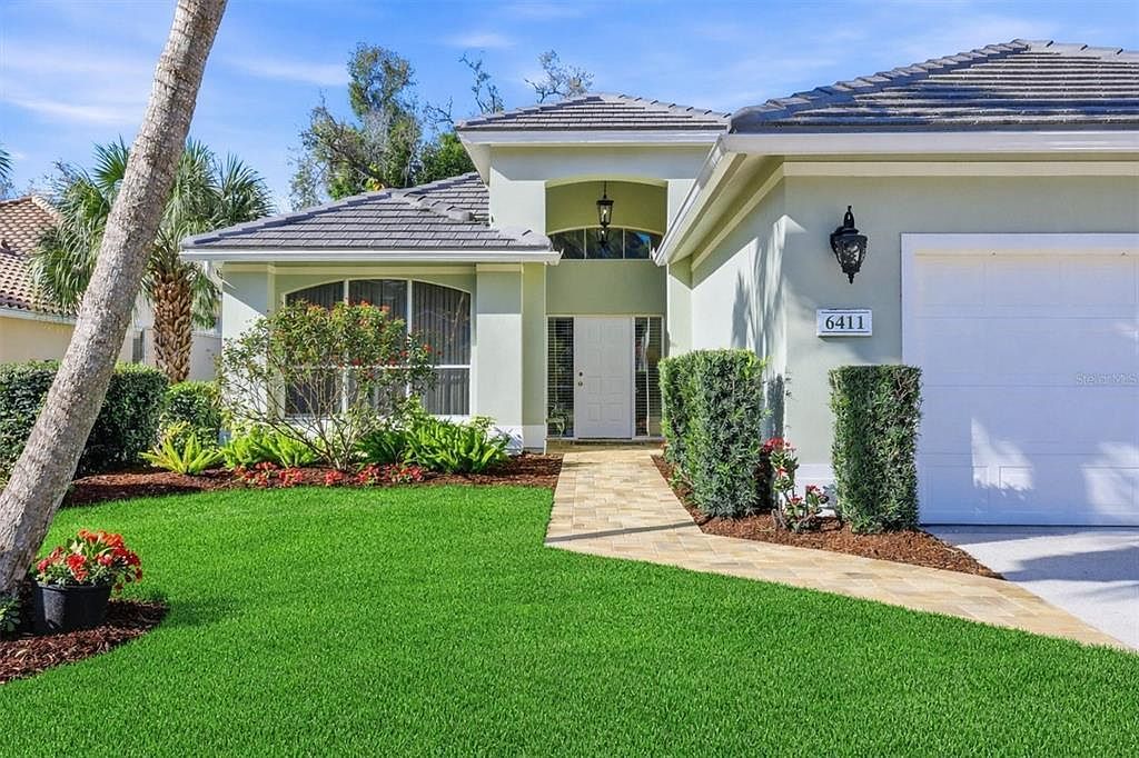 6411 Berkshire Pl University Park, FL 34201 - Thumbnail 3