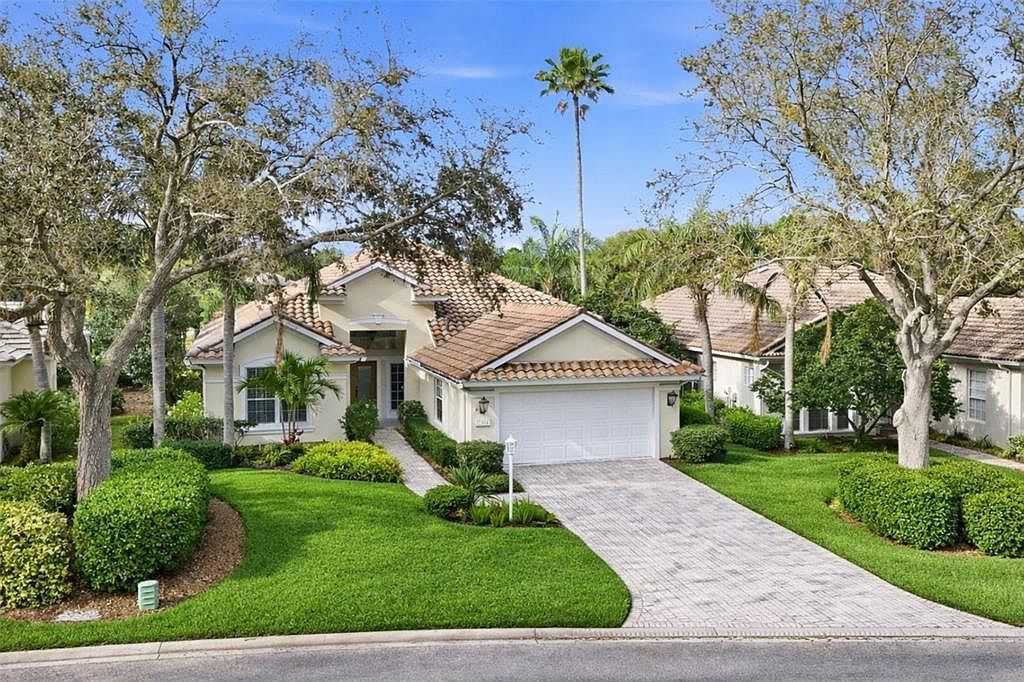 7304 Saint Georges Way University Park, FL 34201 - Thumbnail 3