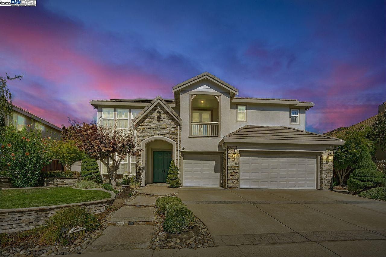 5391 Fernbank Dr Concord, CA 94521 - Thumbnail 3