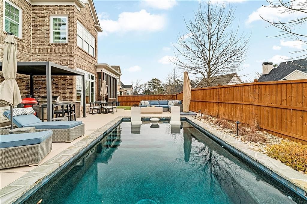 4524 Atley Woods Dr Atlanta, GA 30339 - Thumbnail 3