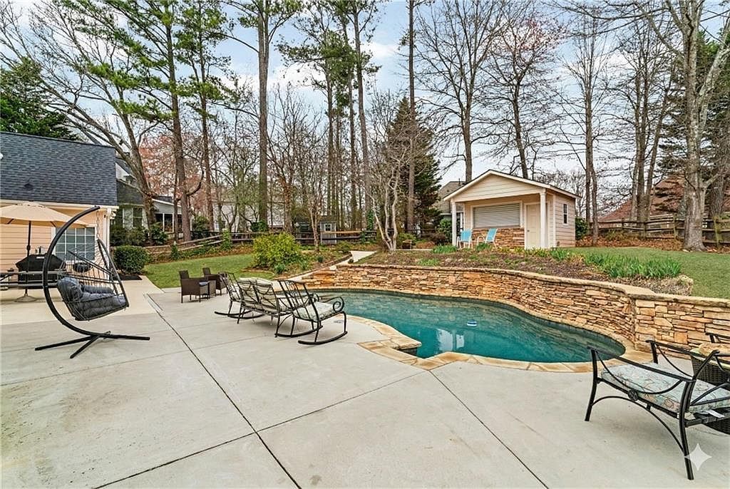 1109 Bowerie Chase Powder Springs, GA 30127 - Thumbnail 3