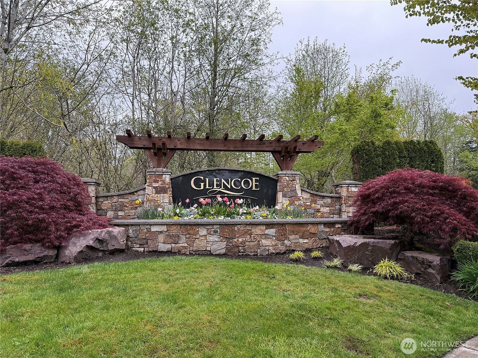 27174 SE 18th Pl Sammamish, WA 98075 - Thumbnail 3
