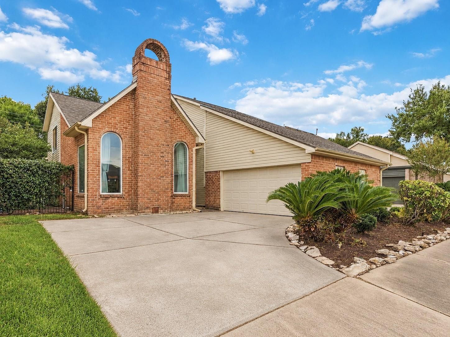 12219 Gladewick Dr Houston, TX 77077 - Thumbnail 3