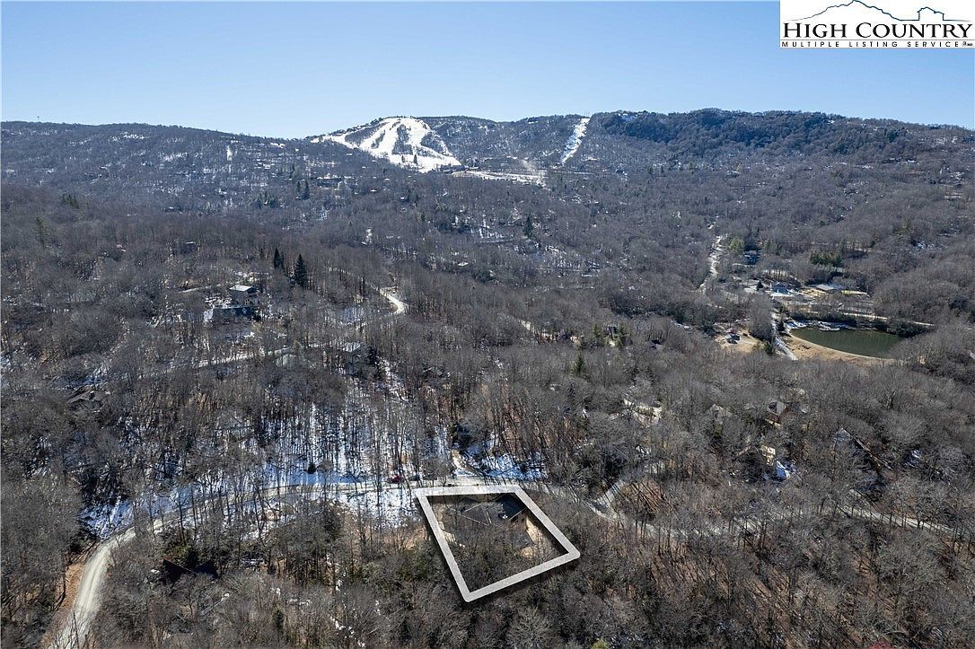 216 Greenbriar Rd Banner Elk, NC 28604 - Thumbnail 3