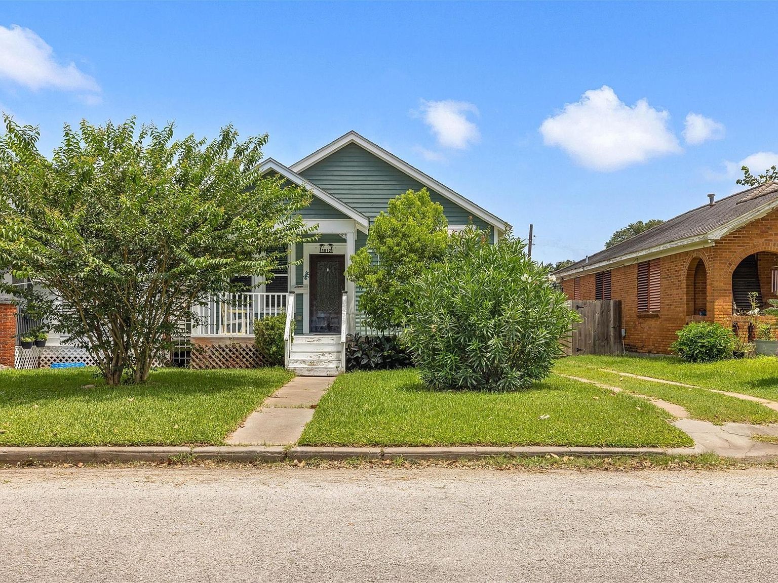5012 Avenue P 1/2 Galveston, TX 77551 - Thumbnail 3
