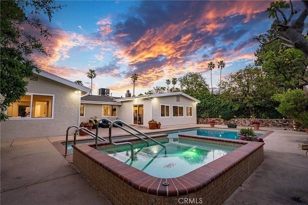 20624 Oxnard St Woodland Hills, CA 91367 - Thumbnail 3