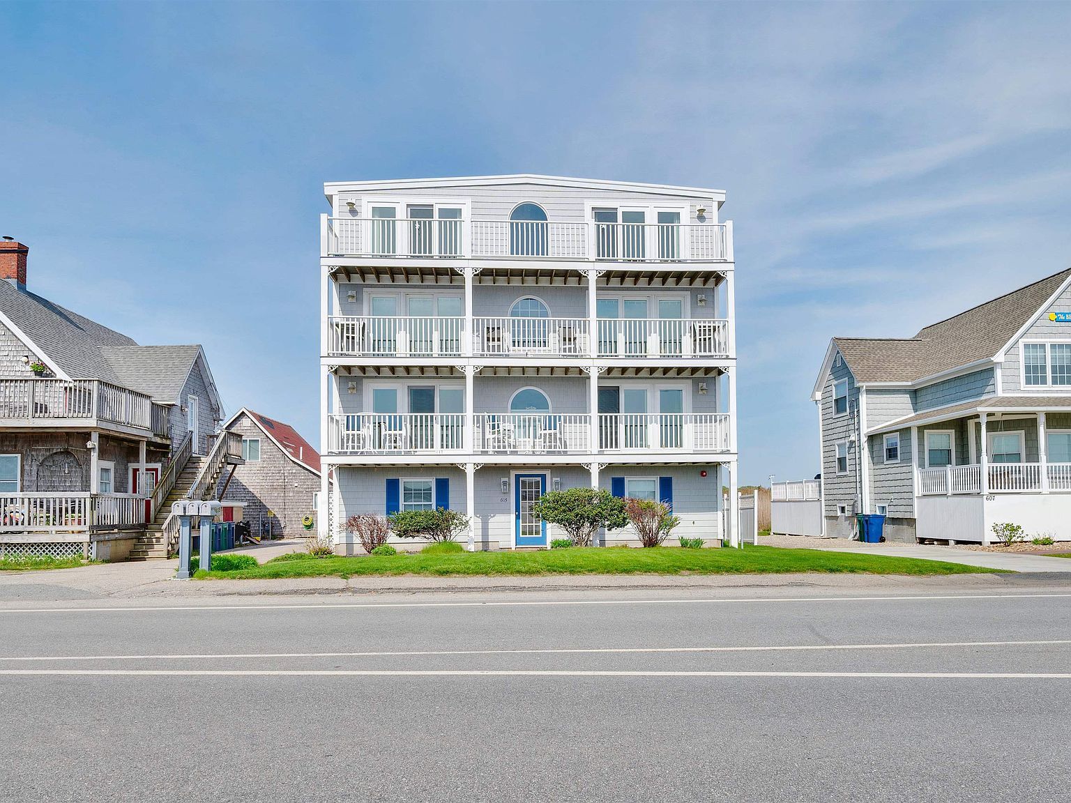 605 Ocean Blvd #1 Hampton, NH 03842 - Thumbnail 3