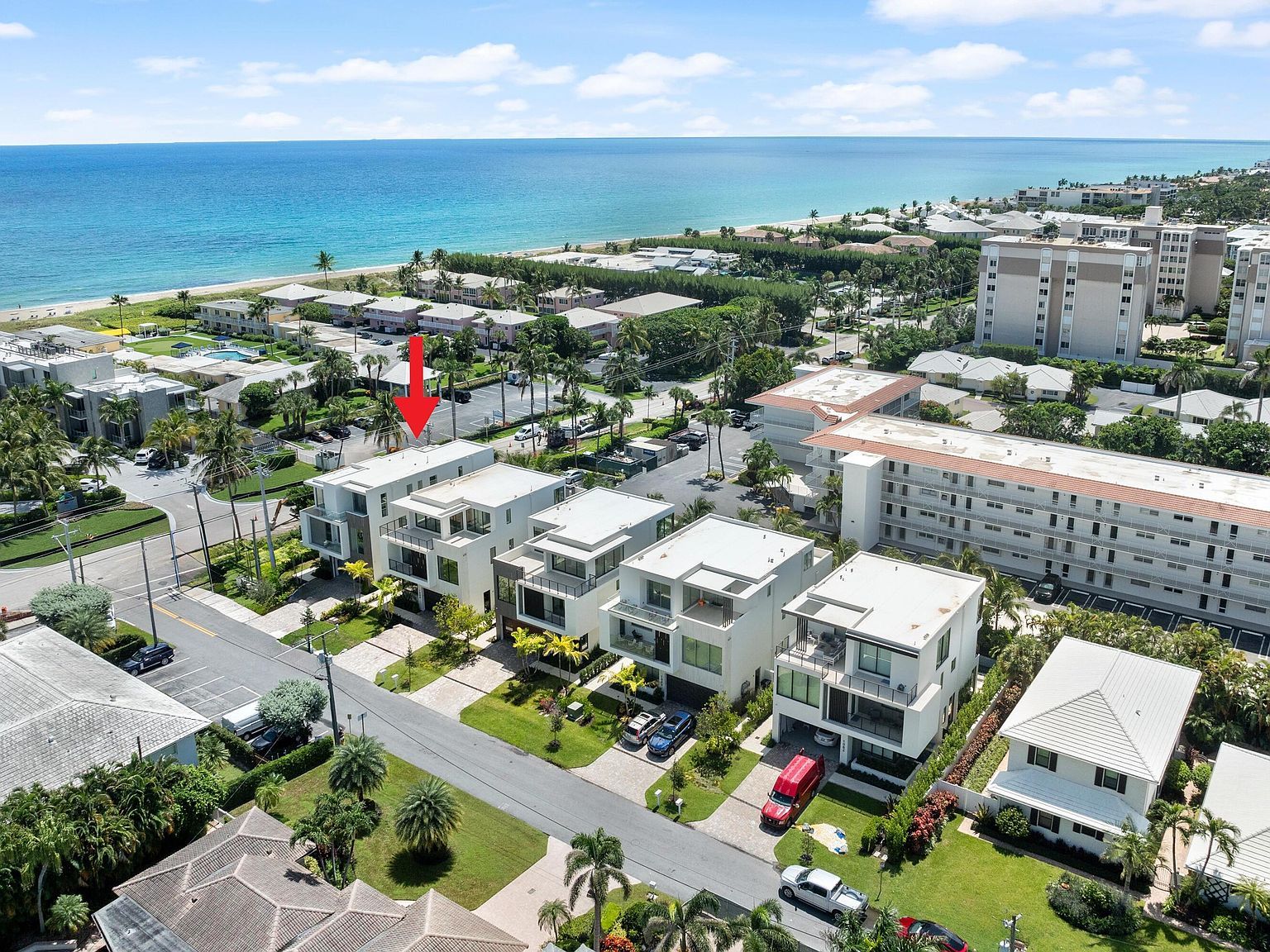 1070 Del Harbour Dr Delray Beach, FL 33483 - Thumbnail 3