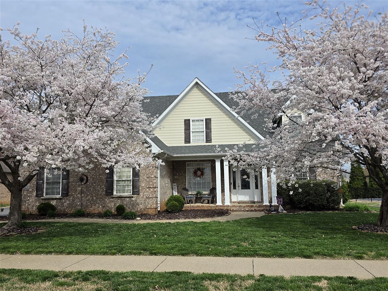 329 Roseberry Cir Bowling Green, KY 42104 - Thumbnail 3