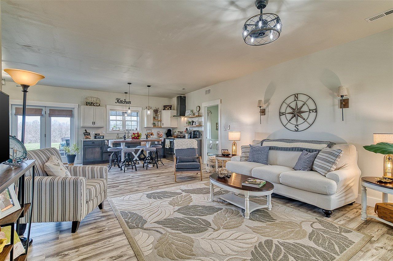 894 Union Chapel Rd Scottsville, KY 42164 - Thumbnail 3