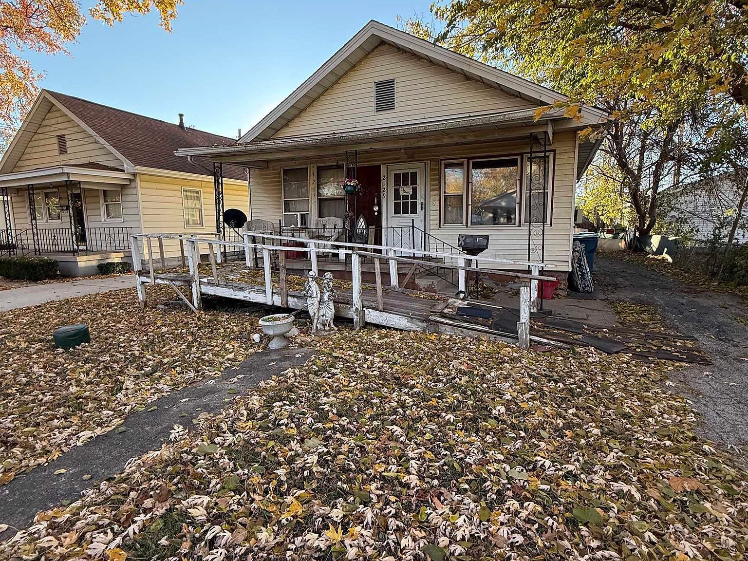 2129 N 16th St Springfield, IL 62702  | Single Family