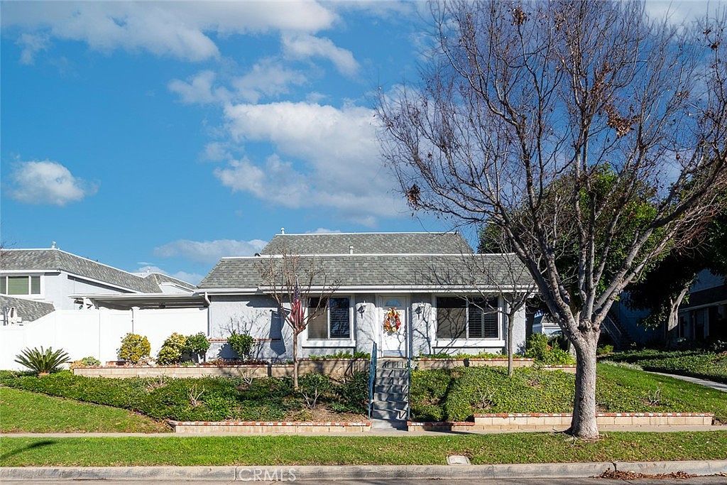 220 N Kodiak St APT A Anaheim, CA 92807 - Thumbnail 3