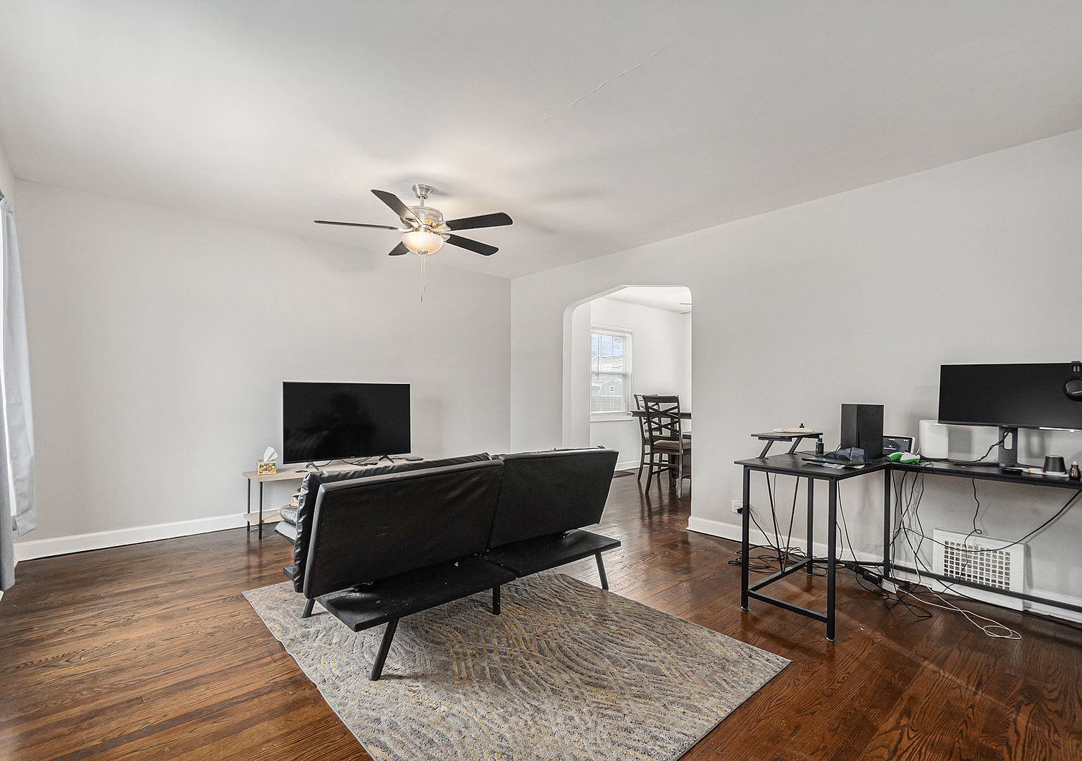 2316 S 10th Ave Broadview, IL 60155 - Thumbnail 3