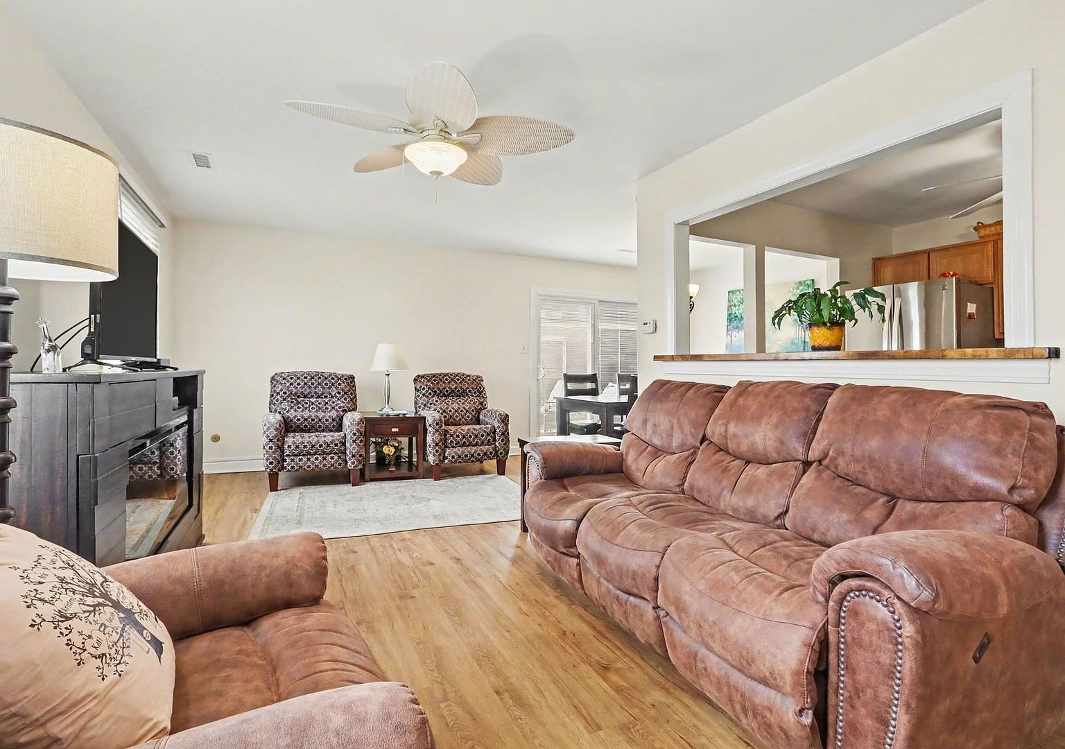 16180 Apple Ln APT 3 Tinley Park, IL 60487 - Thumbnail 3