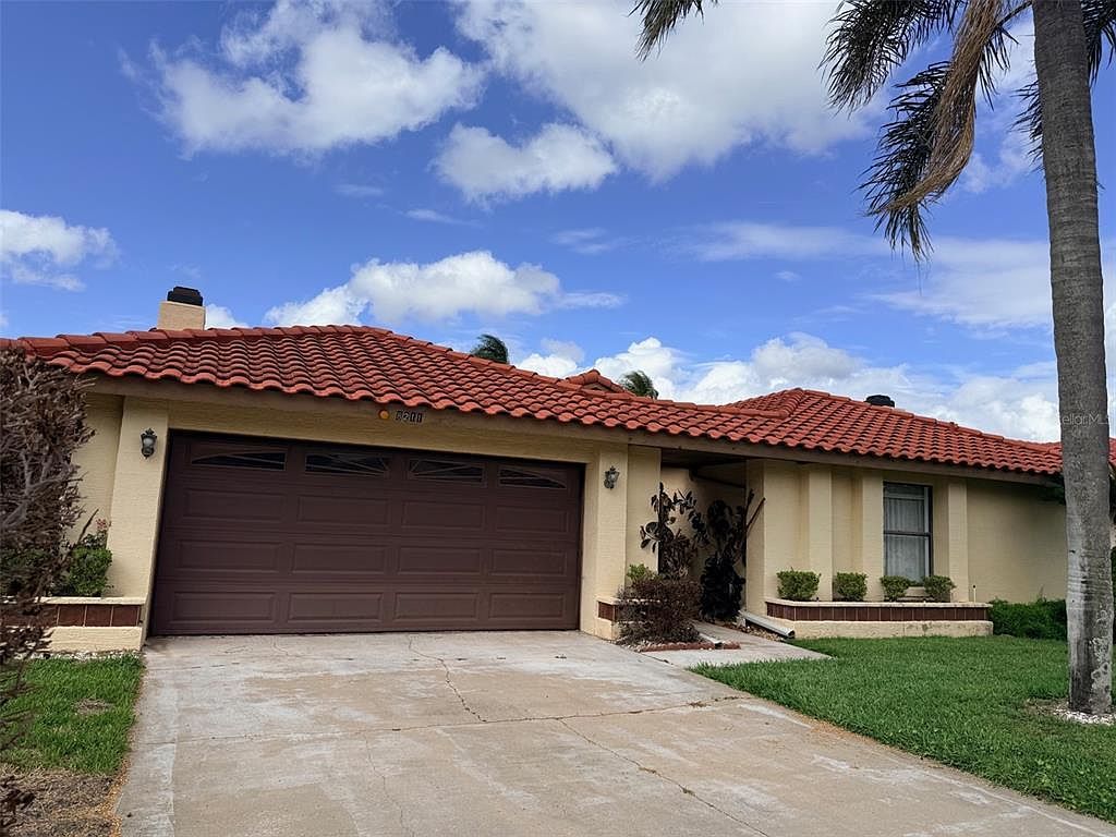 8211 Borgia Ct Orlando, FL 32836 - Thumbnail 3