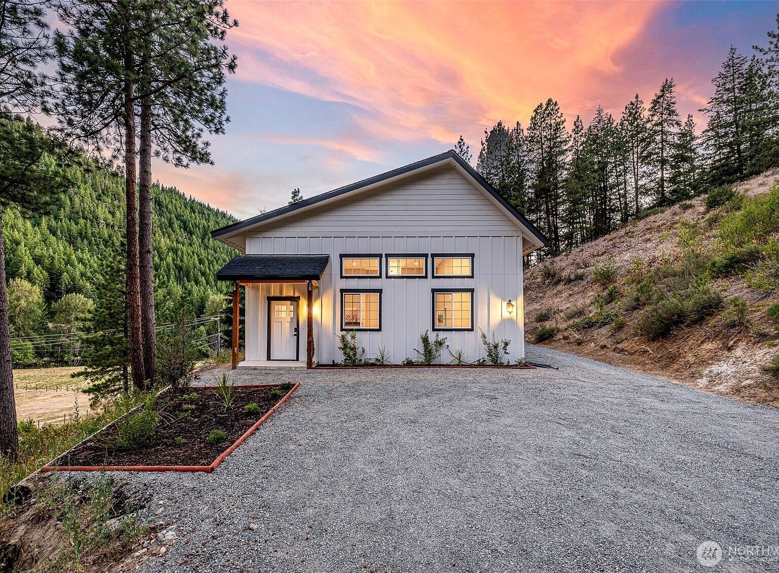 10642 Merry Canyon Rd Leavenworth, WA 98826 - Thumbnail 3