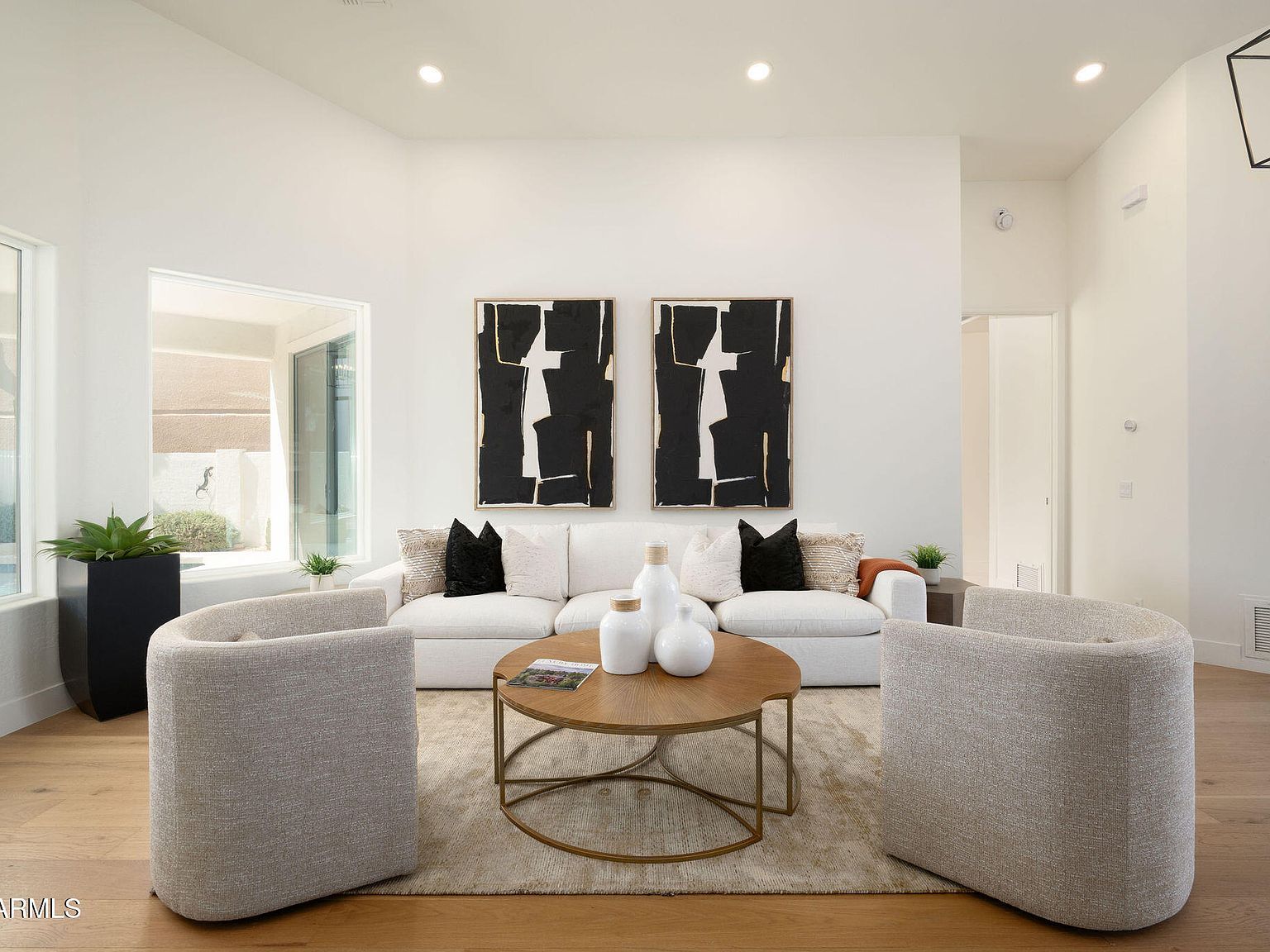 8245 E Jenan Dr Scottsdale, AZ 85260 - Thumbnail 3