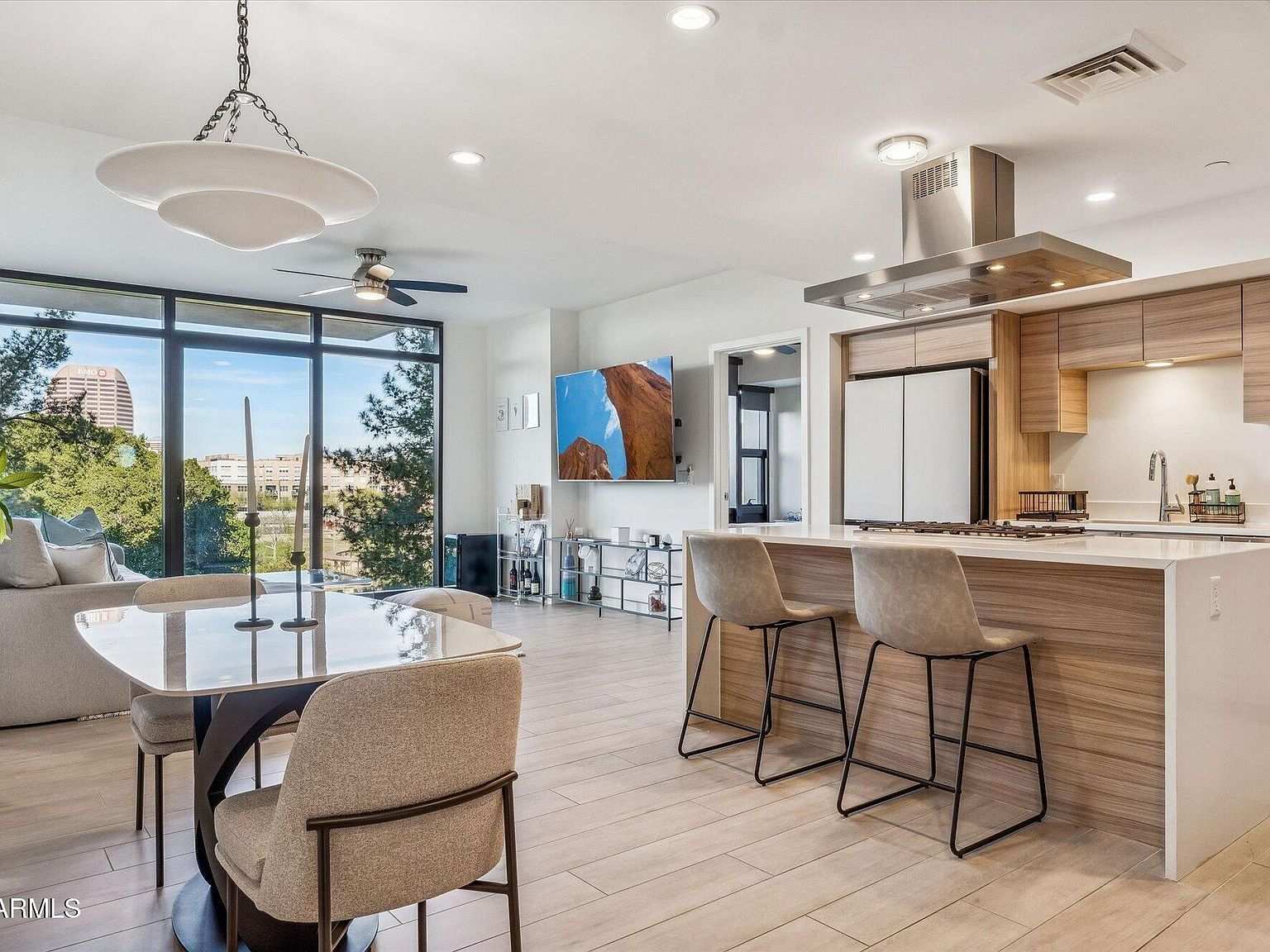 200 W Portland St Unit 416 Phoenix, AZ 85003 - Thumbnail 3