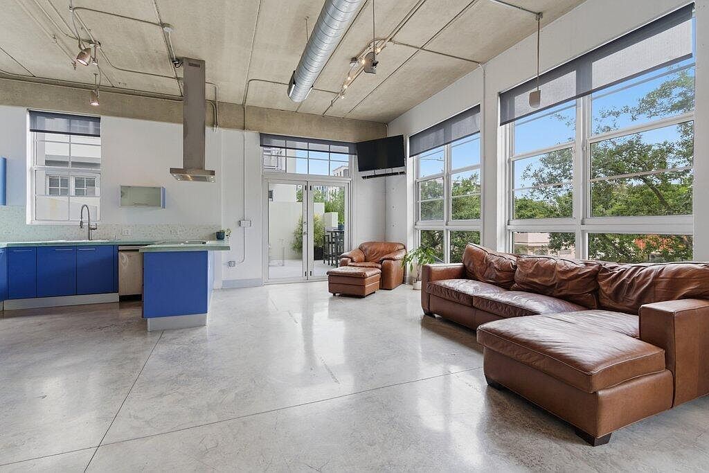 425 N Andrews Ave APT 202 Fort Lauderdale, FL 33301 - Thumbnail 3