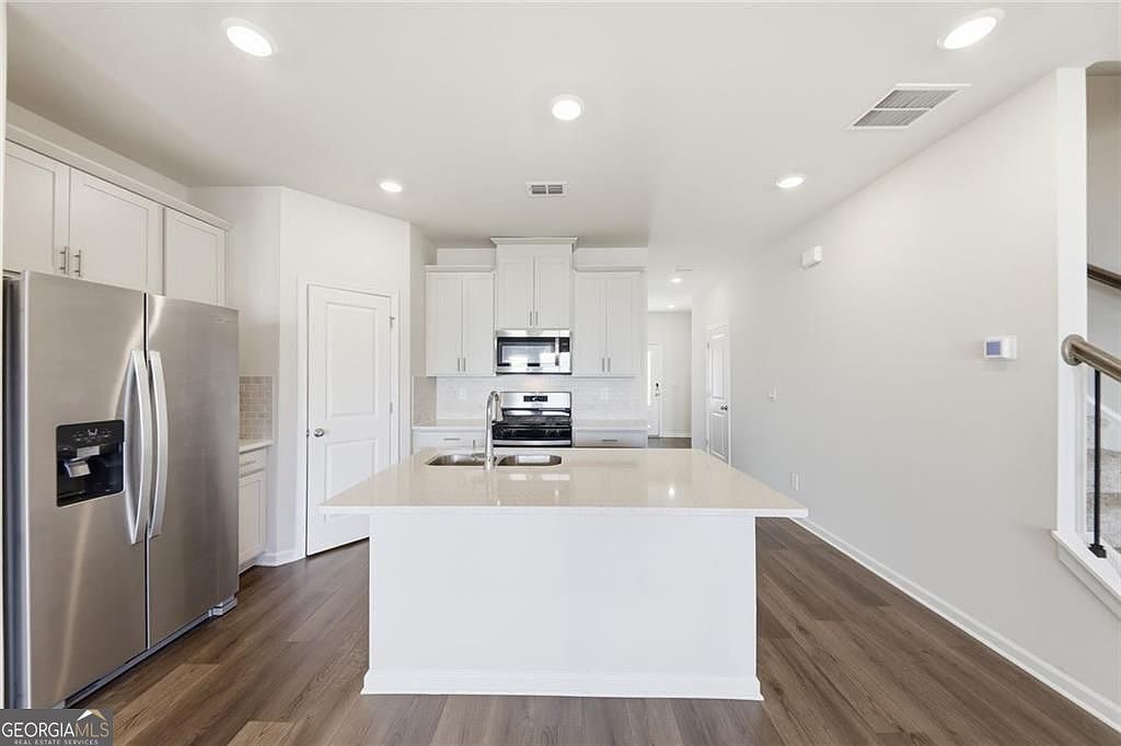 4245 Holland Grove Rd Lawrenceville, GA 30044 - Thumbnail 3