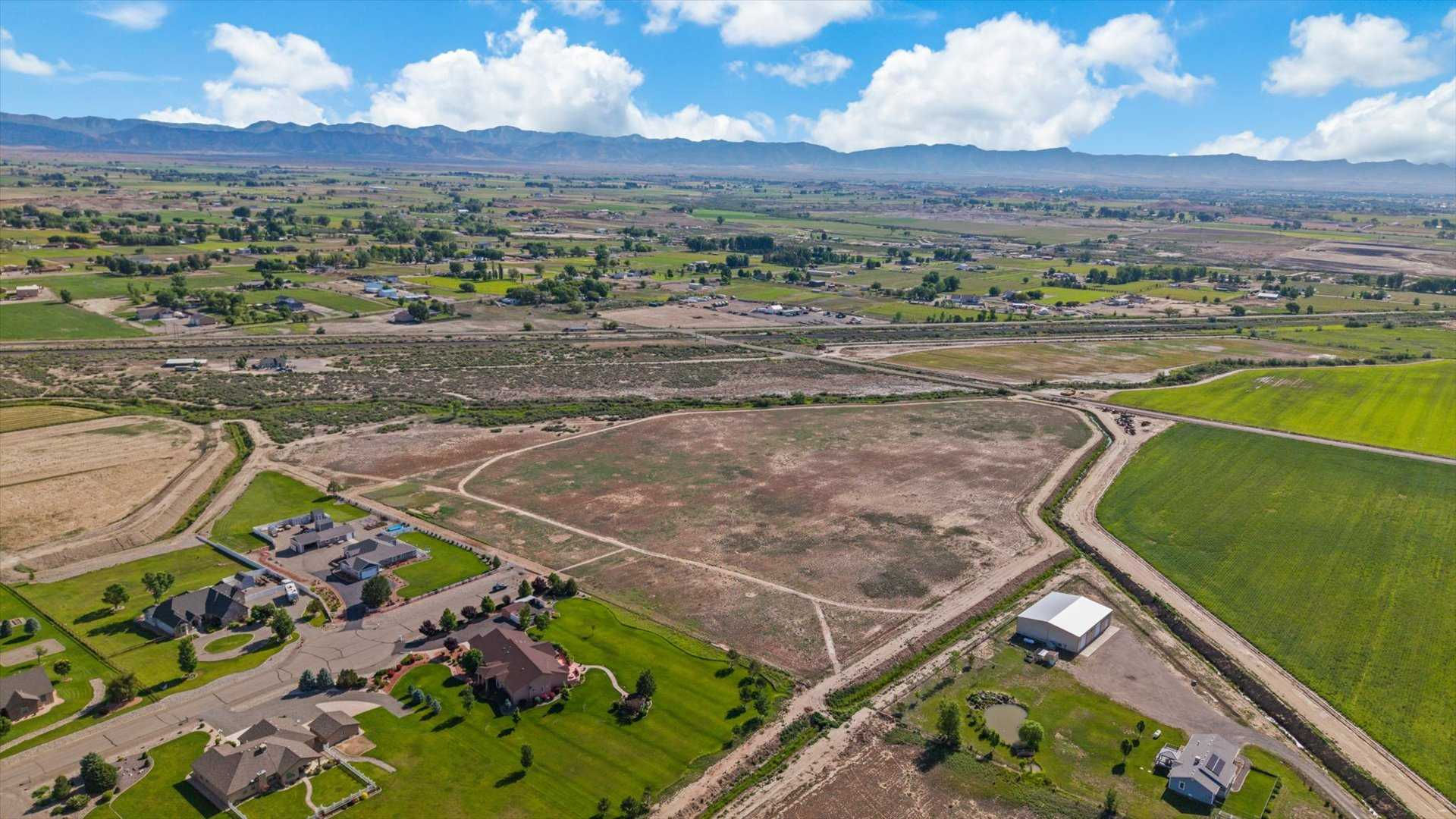 1326 L 7/10 Road, Loma, CO, USA, 81524 - Thumbnail 3