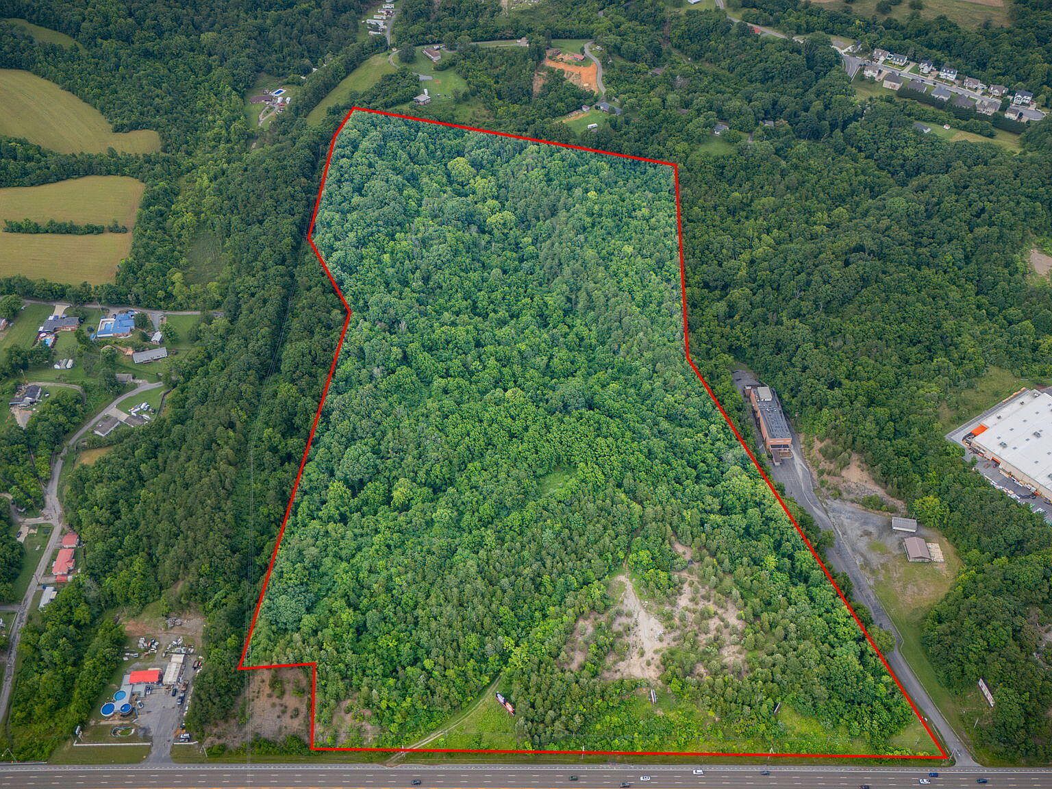 E Stone Dr Kingsport, TN 37660 - Thumbnail 3