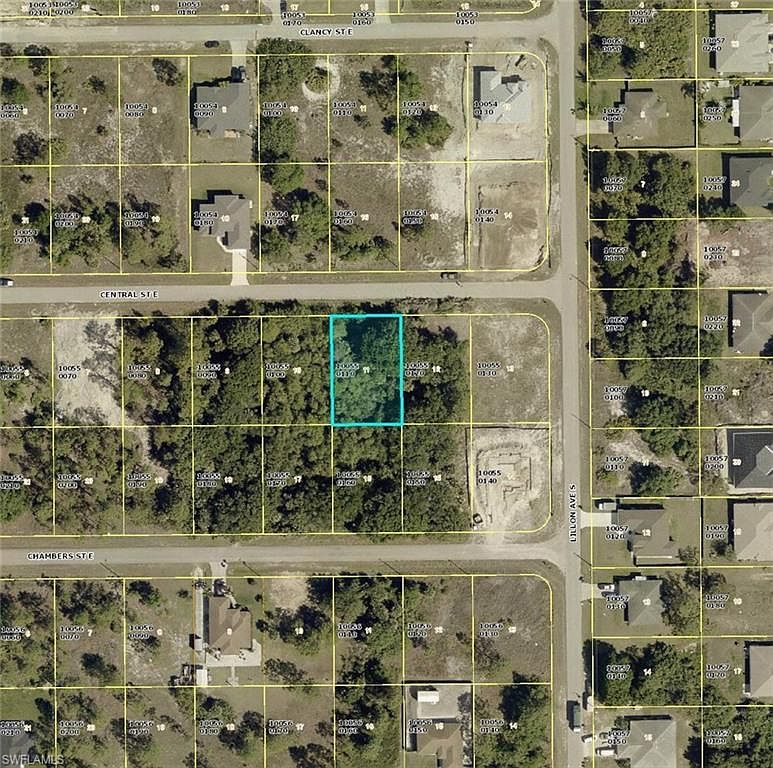 760 Central St E Lehigh Acres, FL 33974 - Thumbnail 3
