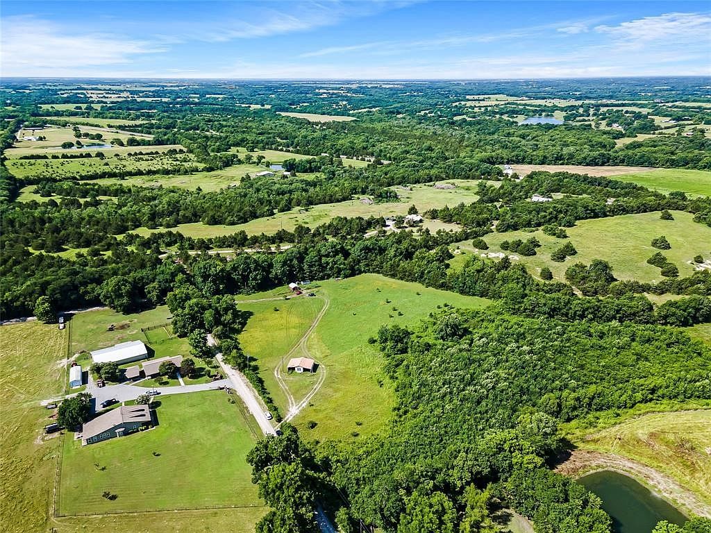 510 County Road 4260 Bonham, TX 75418 - Thumbnail 3