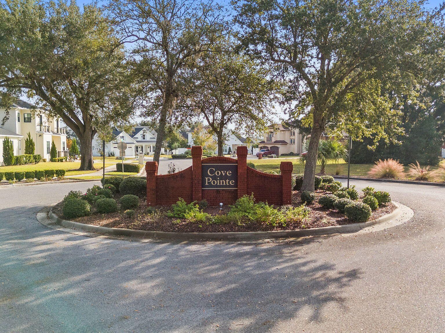 1112 Cove Pointe Dr Panama City, FL 32401 - Thumbnail 3