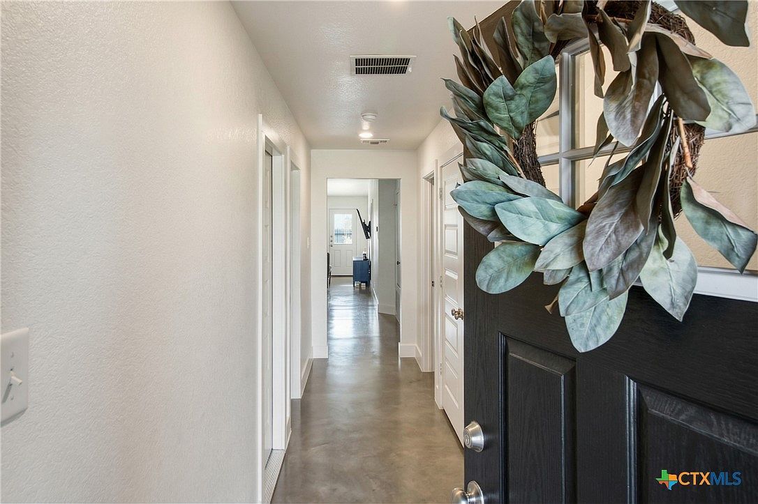 1102 Cornell St Troy, TX 76579 - Thumbnail 3