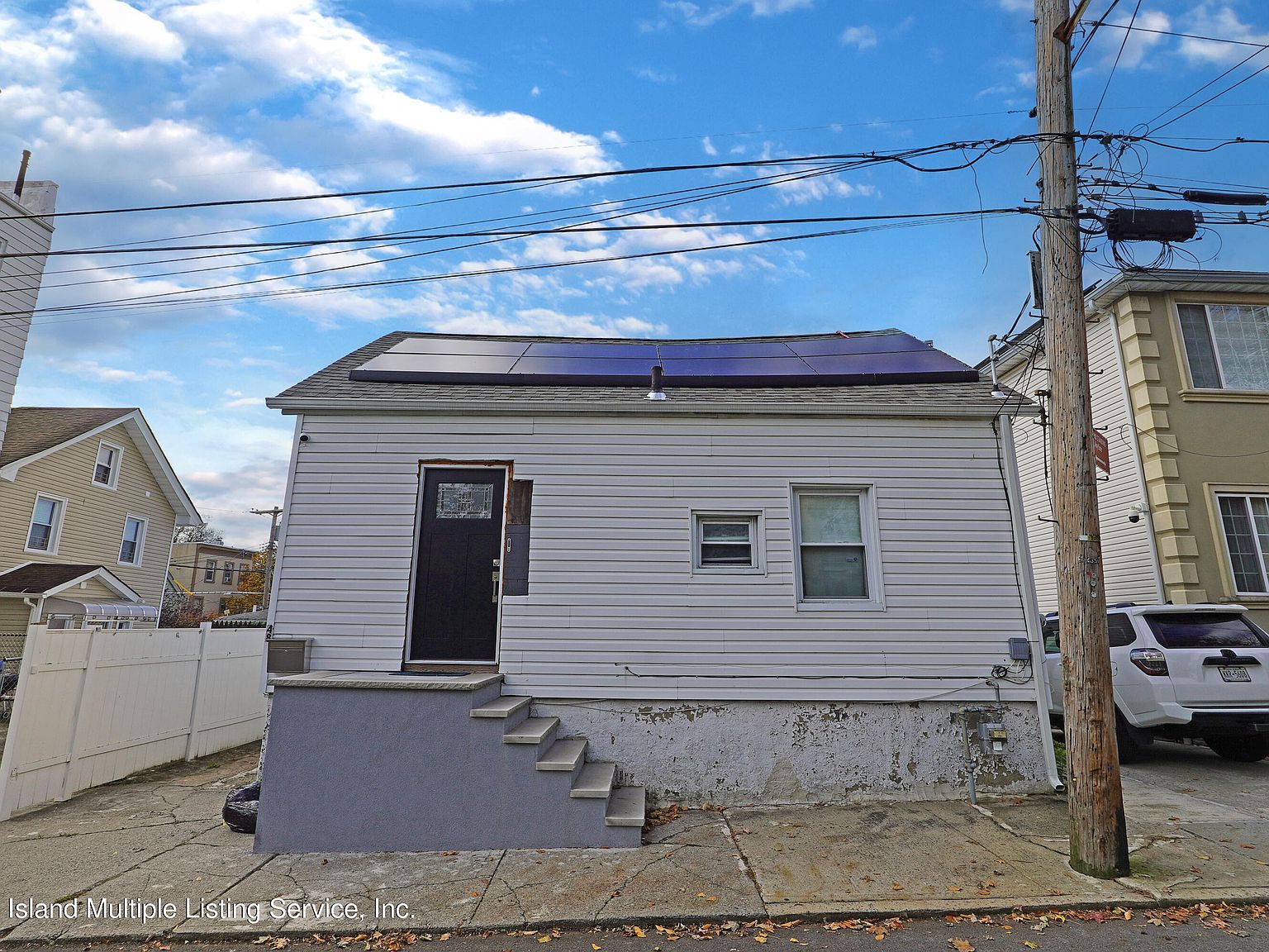 48 White Plains Ave Staten Island, NY 10305 - Thumbnail 3