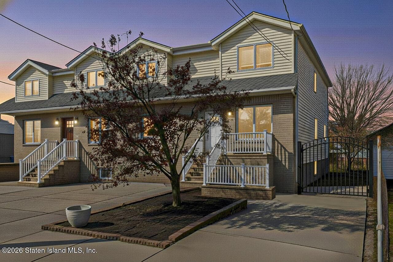 59 Winham Ave Staten Island, NY 10306 - Thumbnail 3