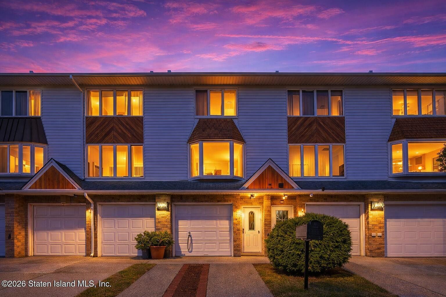 107 Hempstead Ave Staten Island, NY 10306 - Thumbnail 3