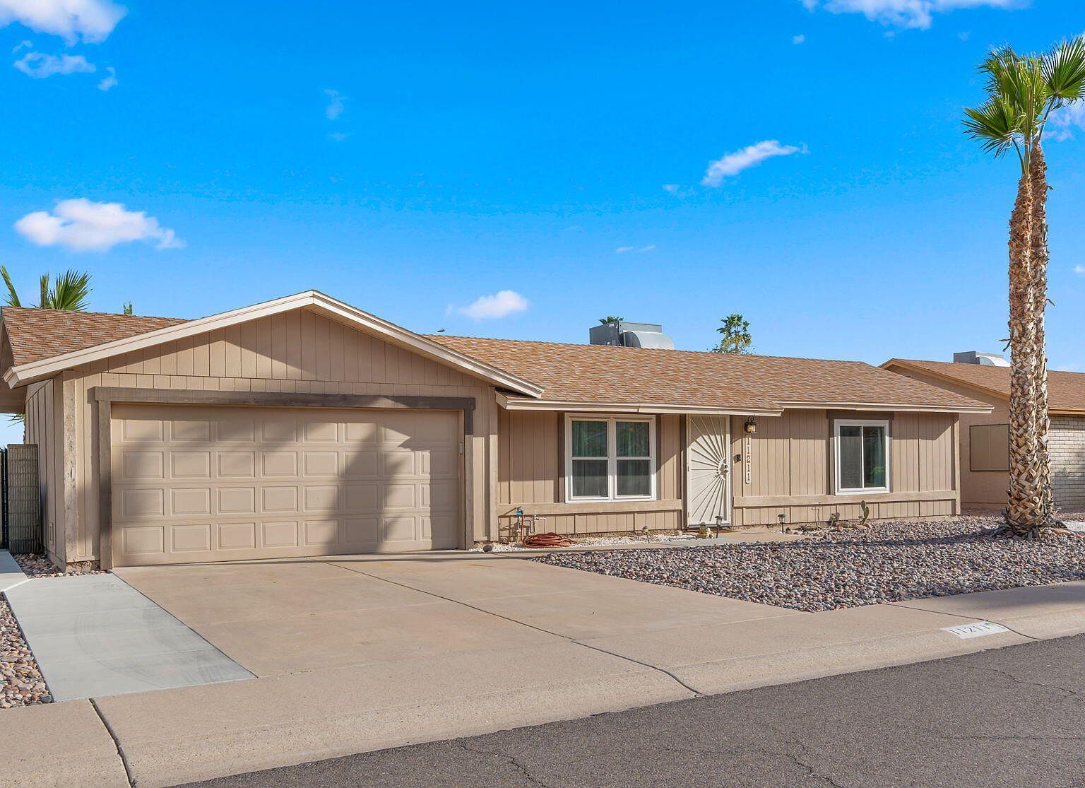 11211 S Bannock St Phoenix, AZ 85044 - Thumbnail 3