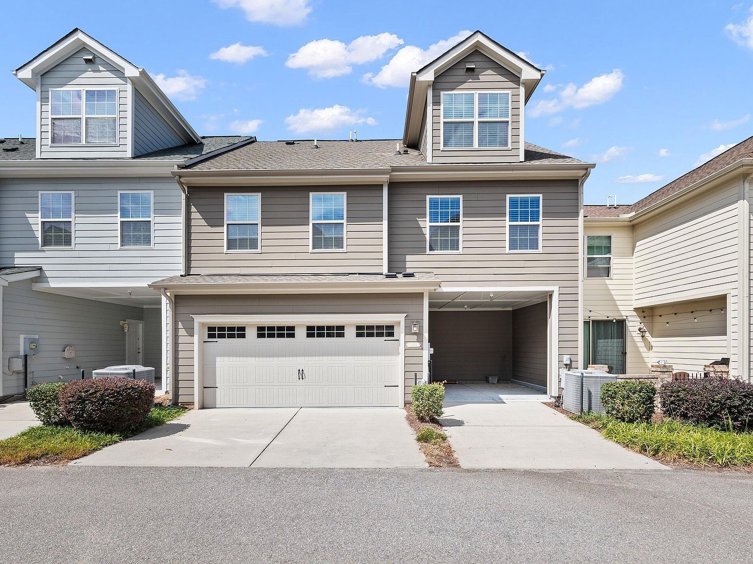 9302 Alcazar Walk Raleigh, NC 27617 - Thumbnail 3