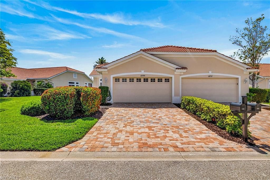 12855 Devonshire Lakes Cir Fort Myers, FL 33913 - Thumbnail 3